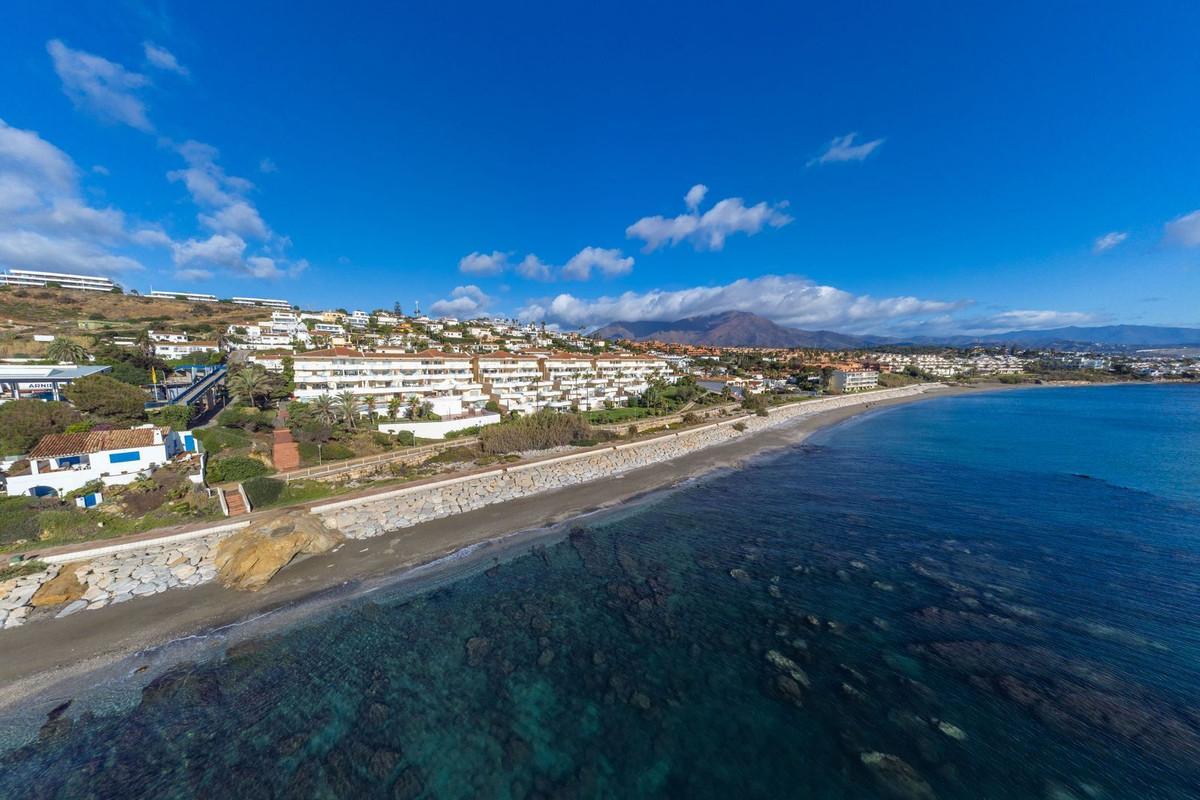 Penthouse for Sale in Estepona