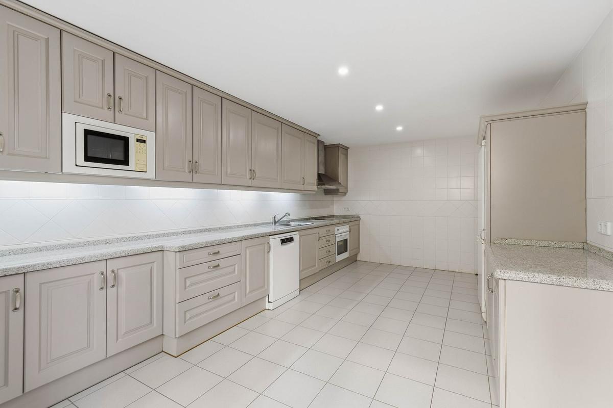 Penthouse for Sale in Marbella