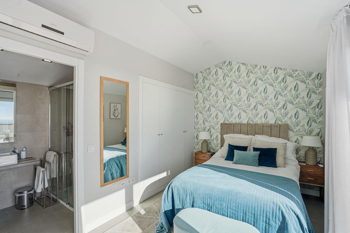 Penthouse for Sale in Benalmádena