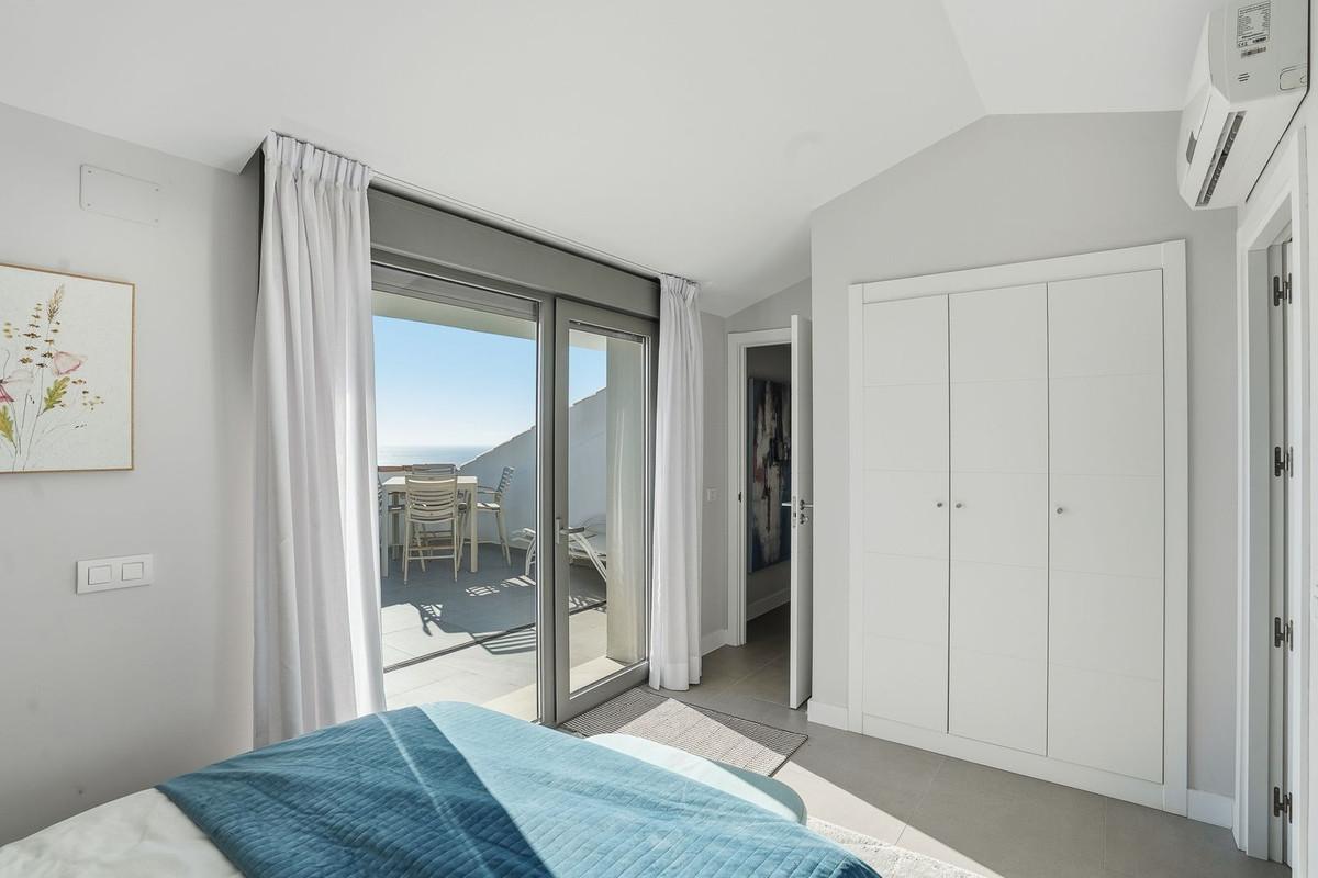 Penthouse for Sale in Benalmádena