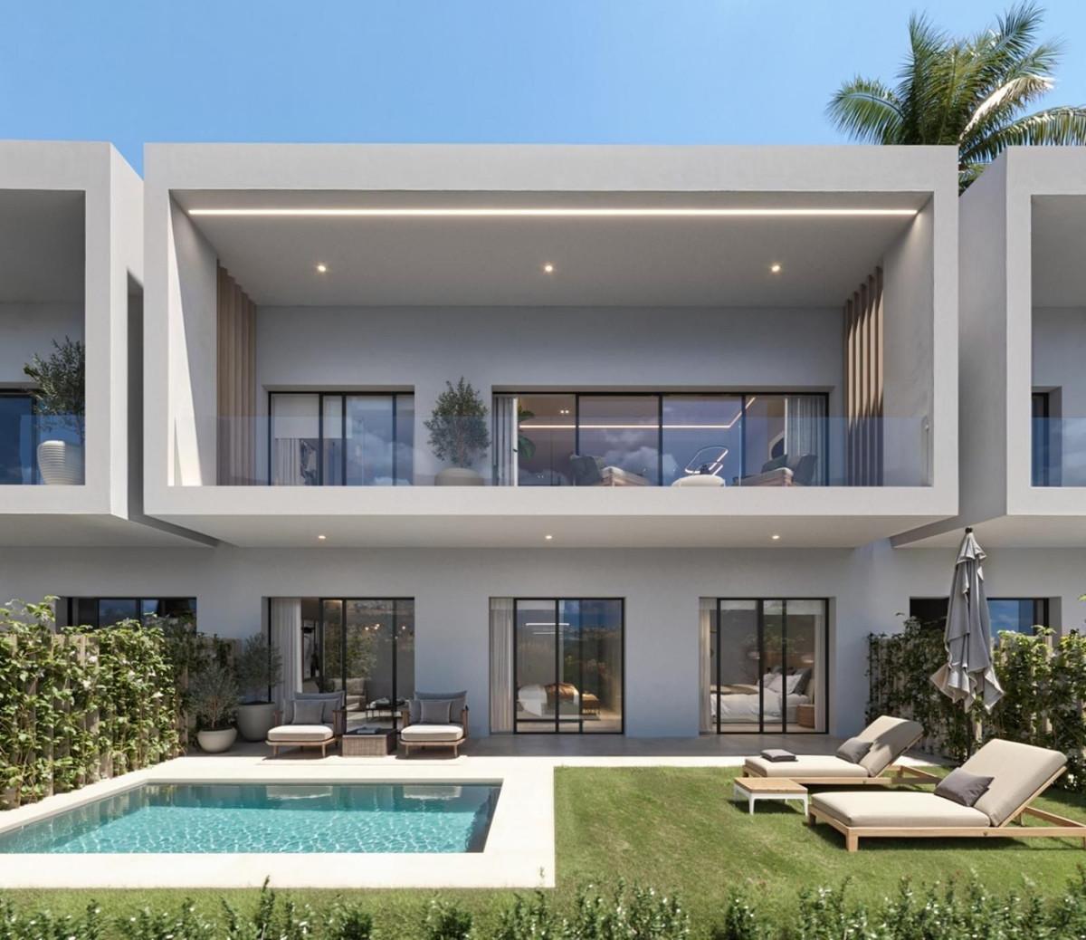 Semi-detached House for Sale in Casares