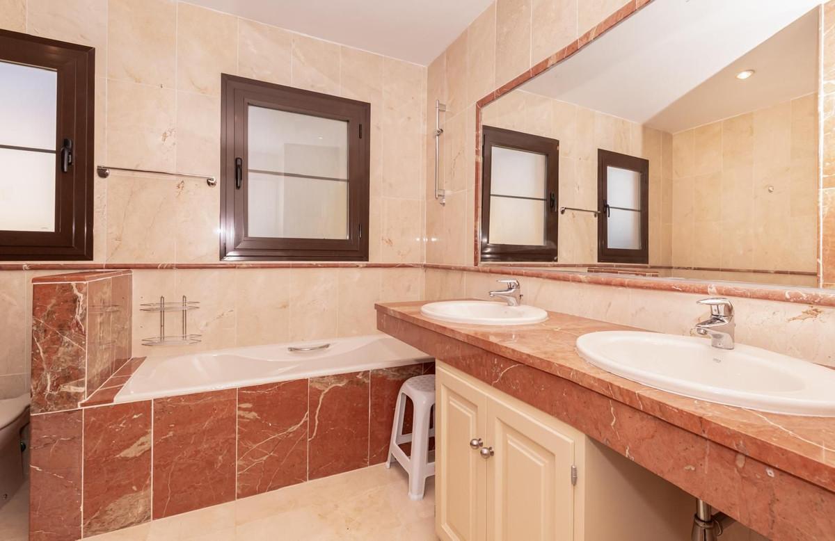 Apartment for Sale in Estepona