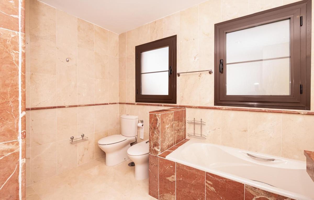 Apartment for Sale in Estepona