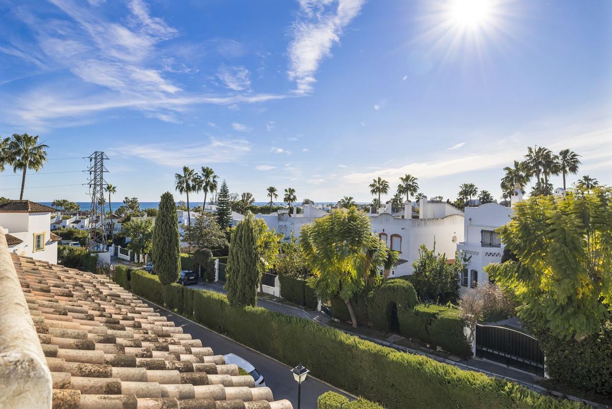Adosado en Venta en Estepona