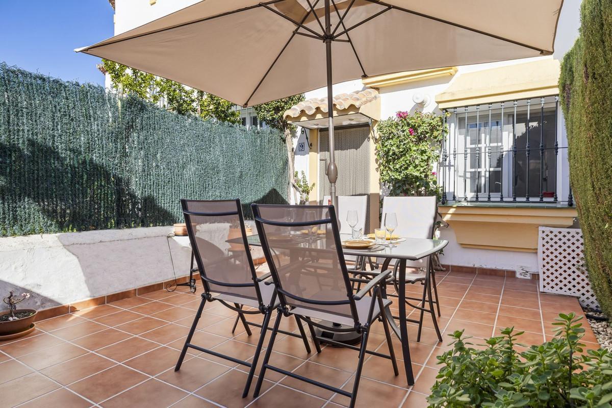 Adosado en Venta en Estepona