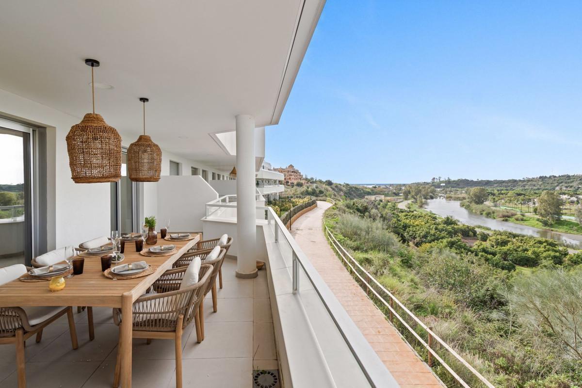 Apartamento en Venta en Estepona