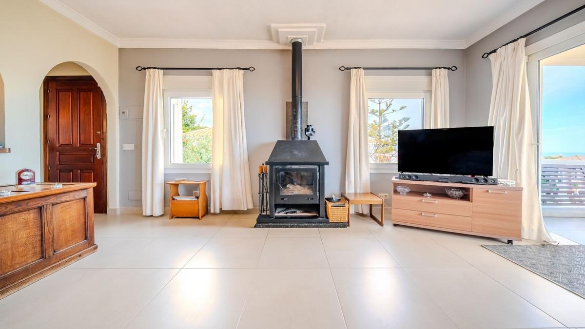Villa for Sale in Manilva