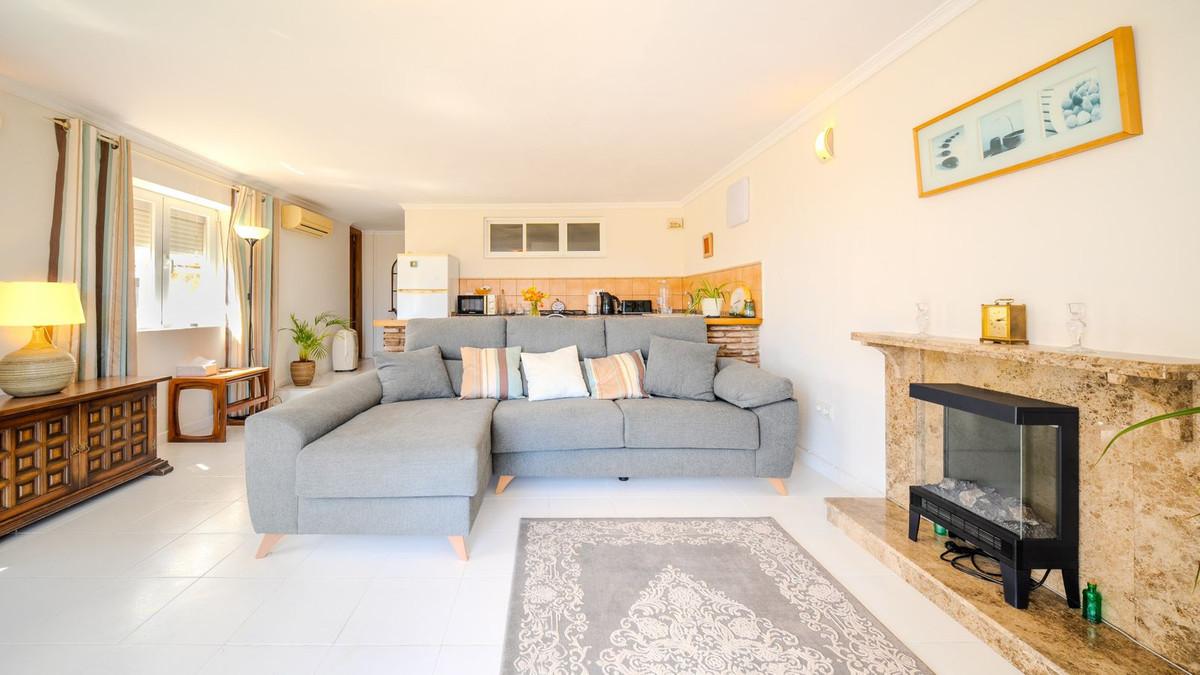 Villa for Sale in Manilva