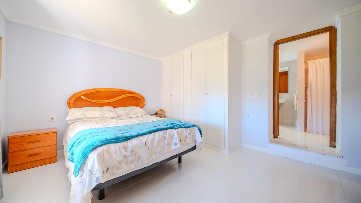 Villa for Sale in Manilva