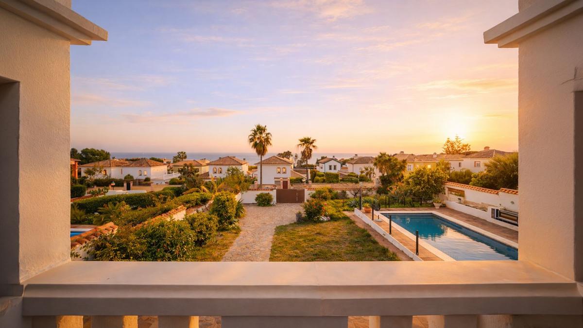 Villa for Sale in Manilva