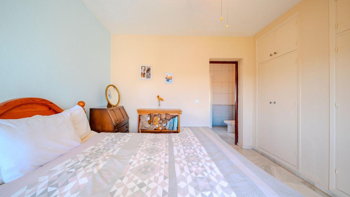 Villa for Sale in Manilva