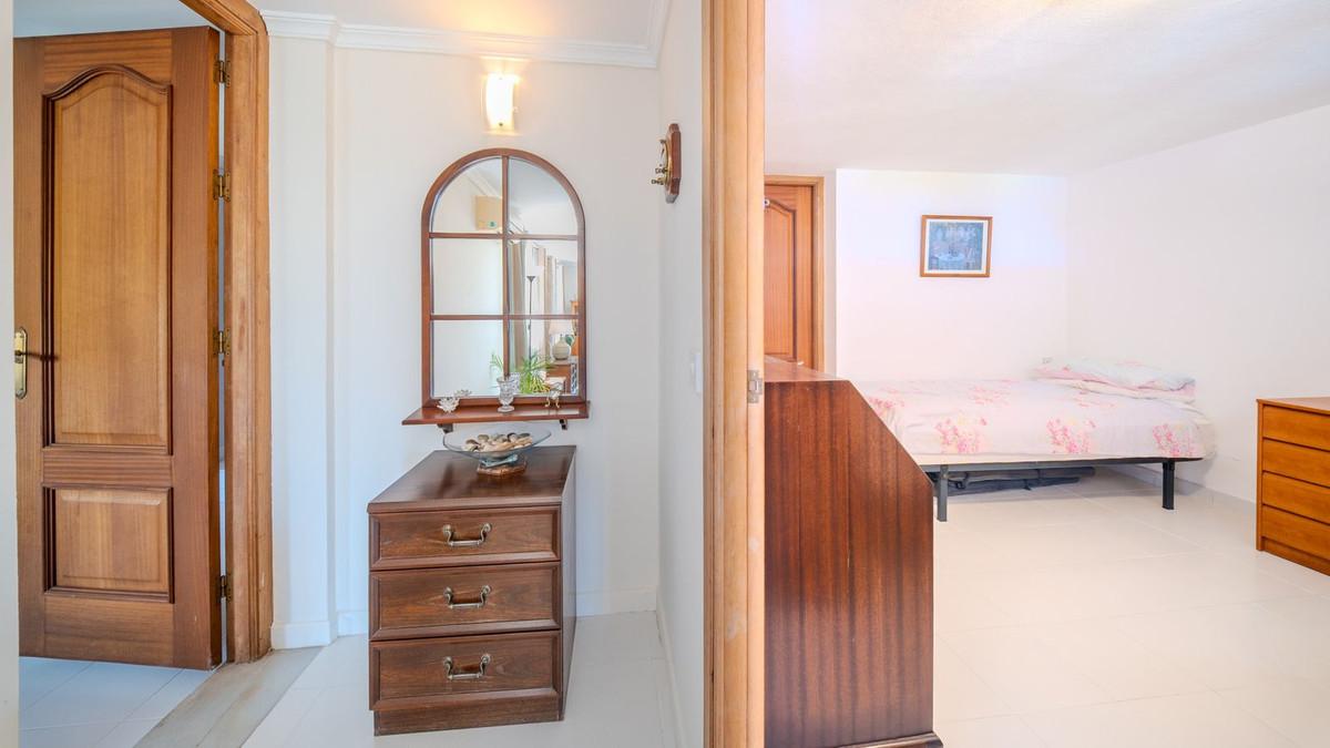 Villa for Sale in Manilva