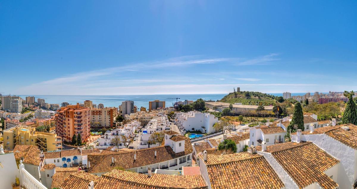 Penthouse for Sale in Fuengirola
