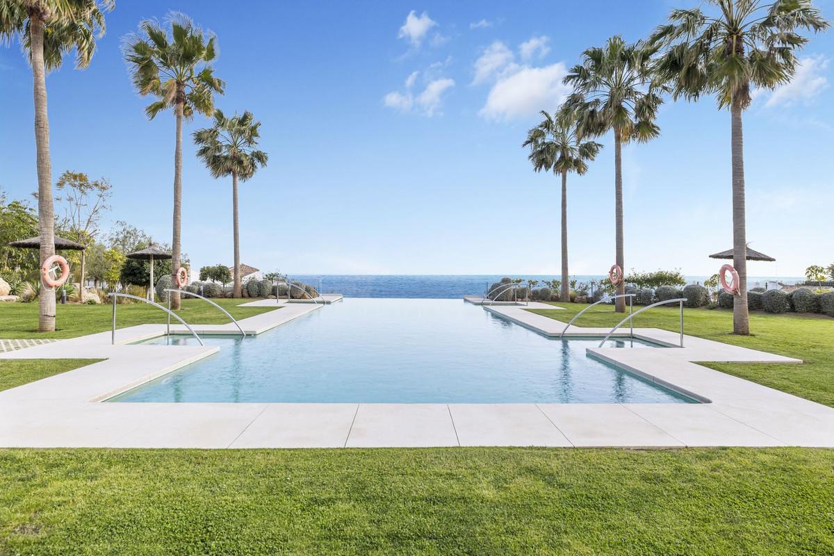 Villa for Sale in Benalmádena