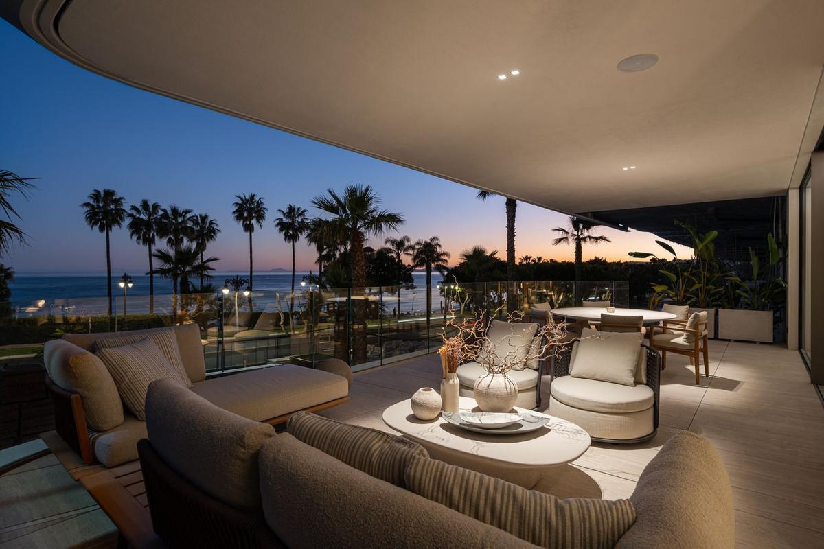 Apartamento en Venta en Estepona
