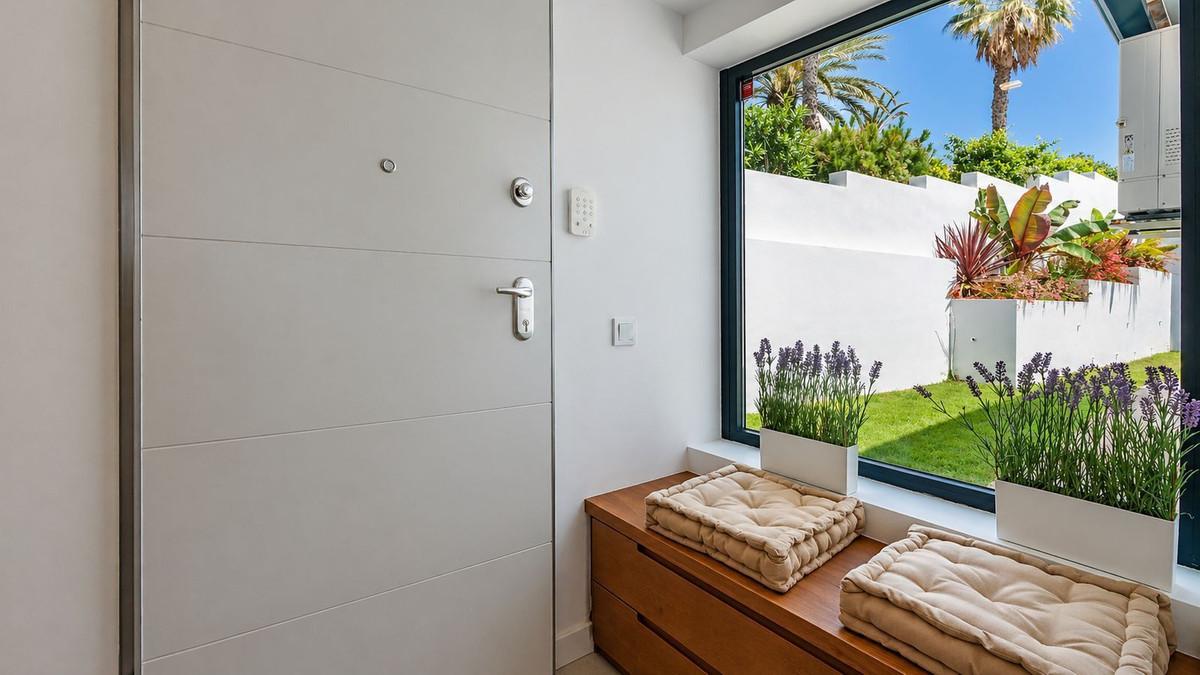 Villa for Sale in Benalmádena