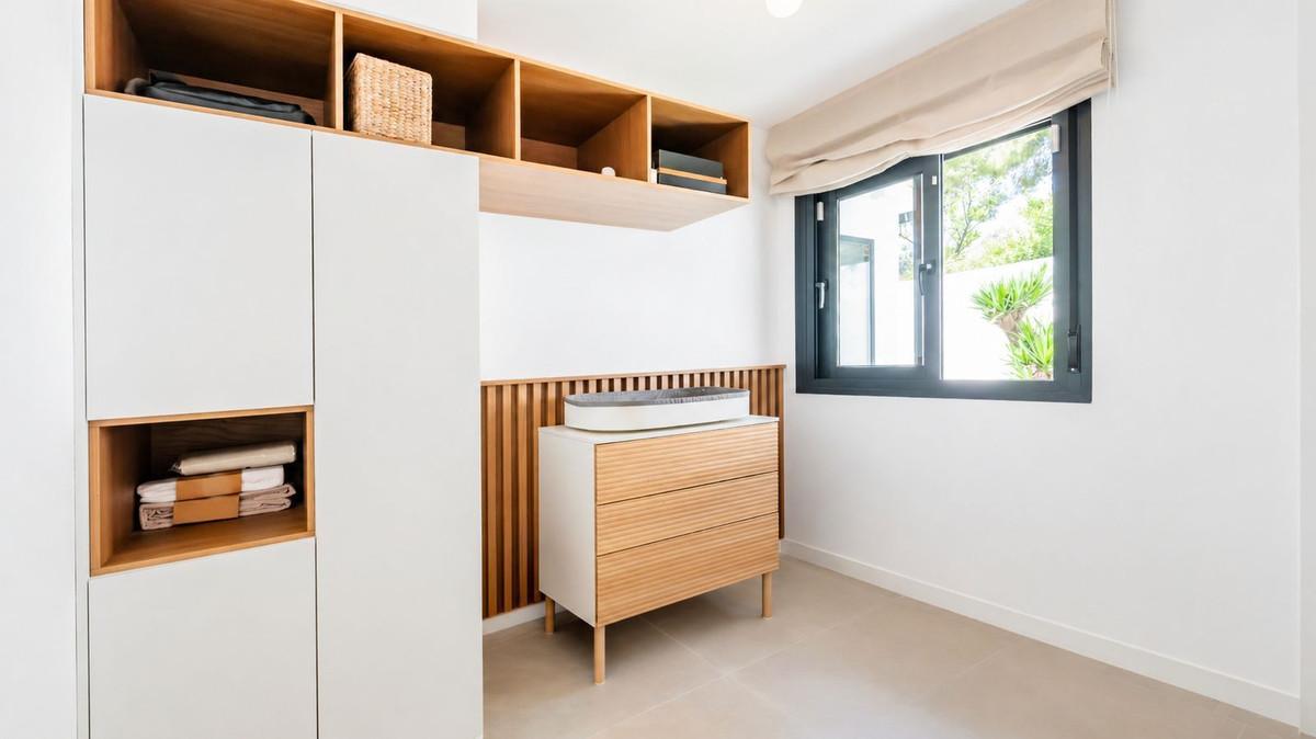 Villa for Sale in Benalmádena