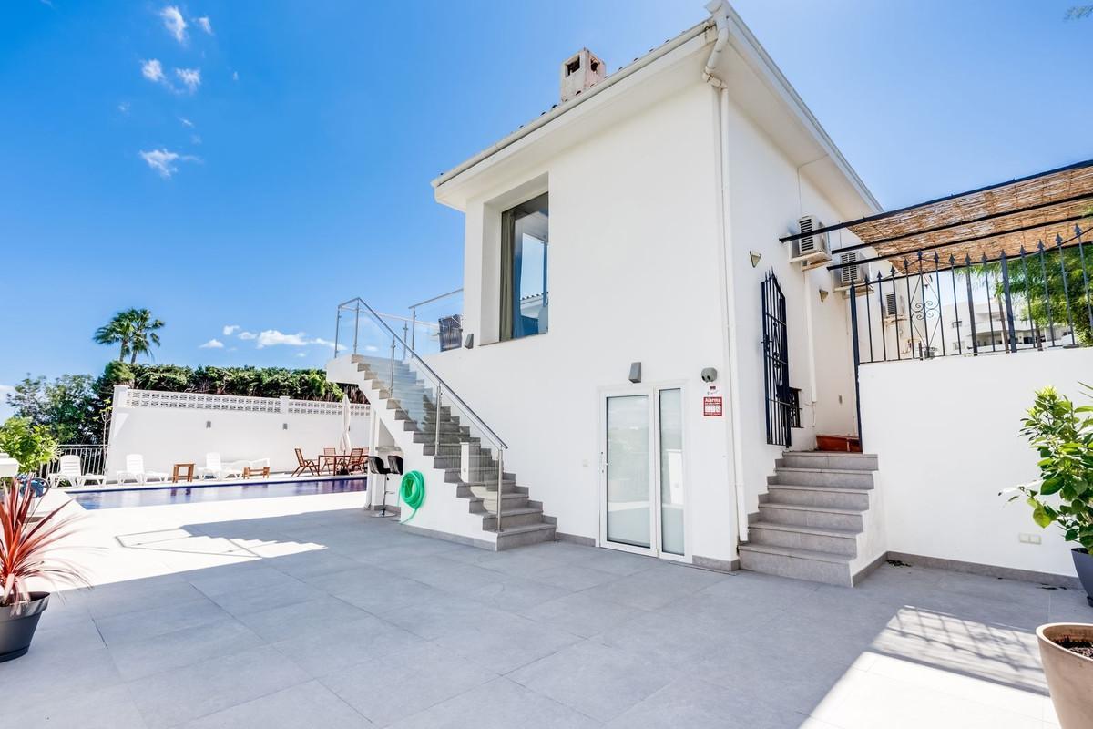 Villa for Sale in Estepona