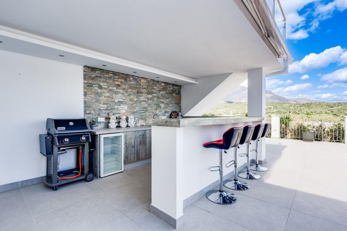Villa for Sale in Estepona