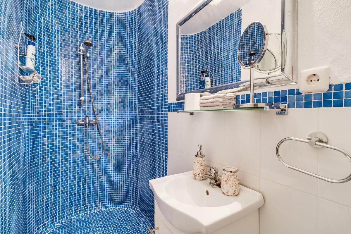Villa for Sale in Estepona