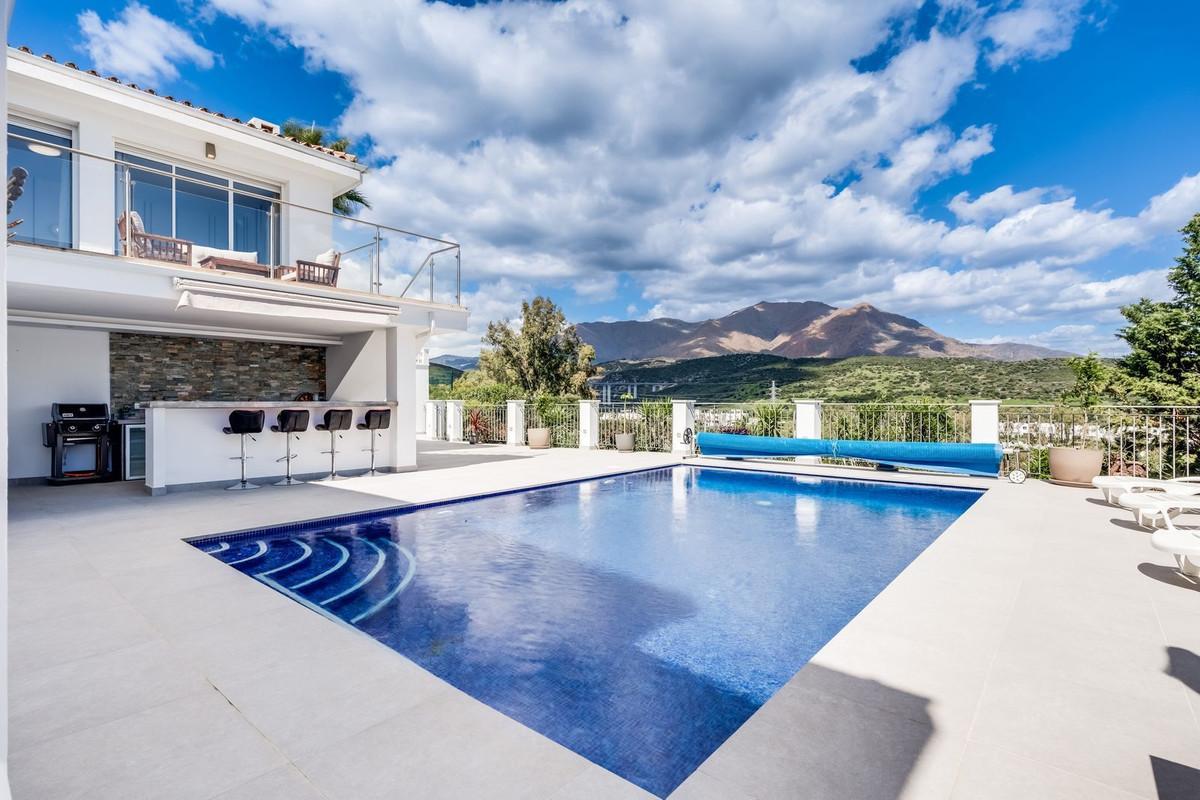 Villa for Sale in Estepona