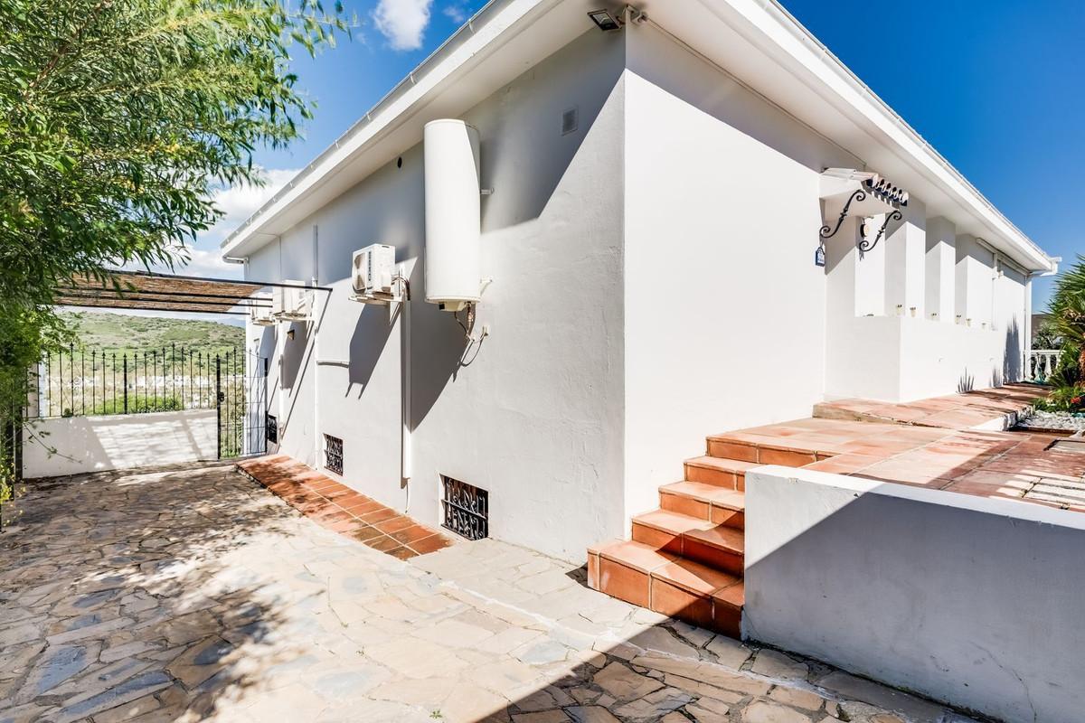 Villa for Sale in Estepona