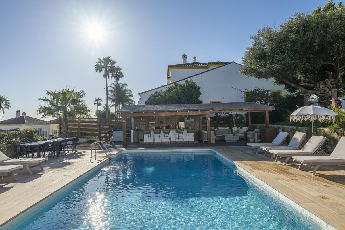 Villa for Sale in Manilva