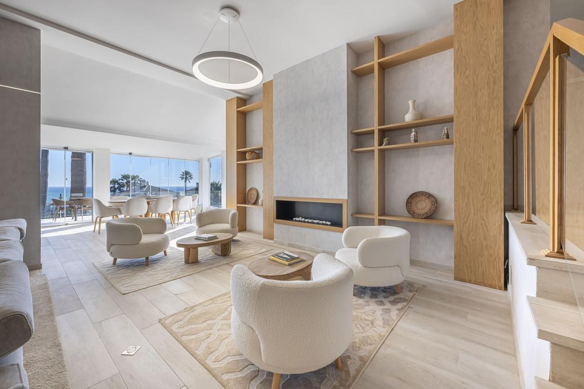 Villa for Sale in Manilva