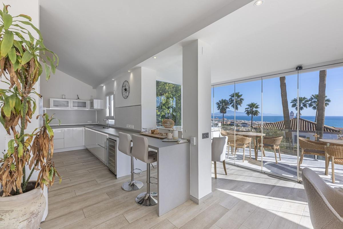 Villa for Sale in Manilva