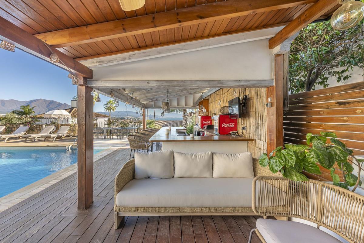Villa for Sale in Manilva
