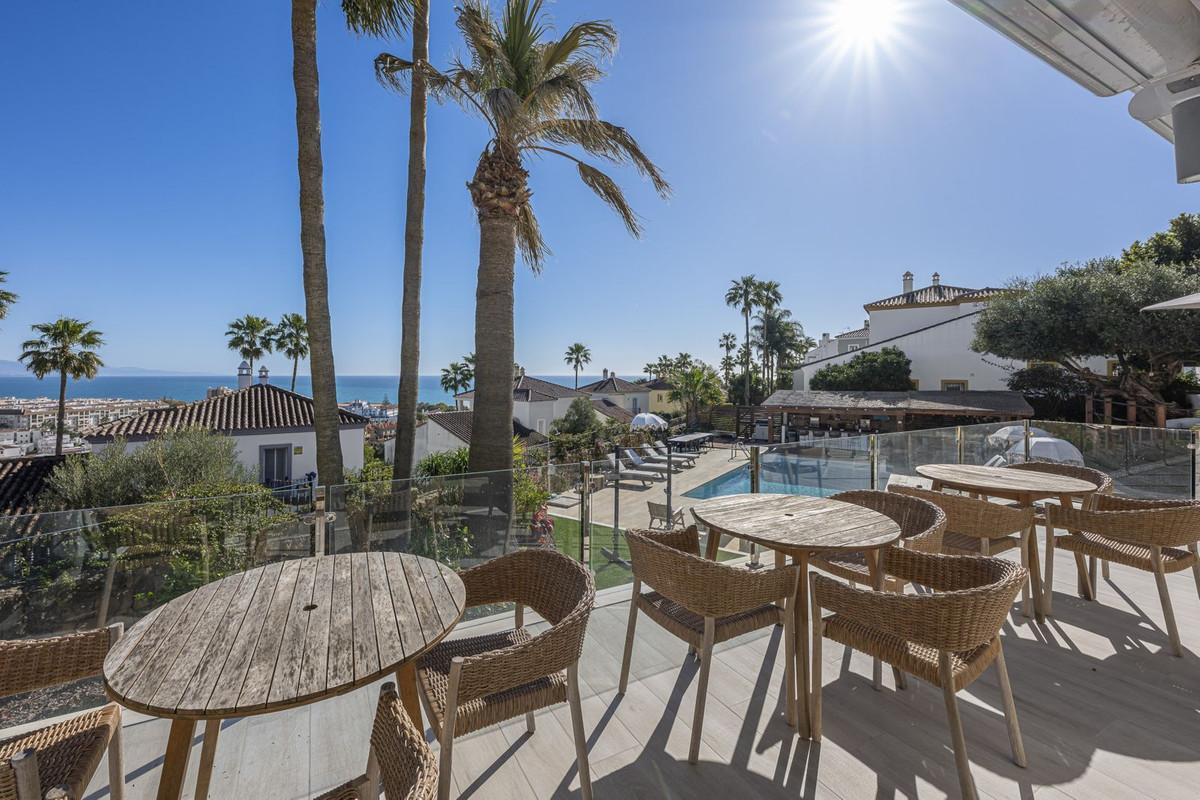 Villa for Sale in Manilva