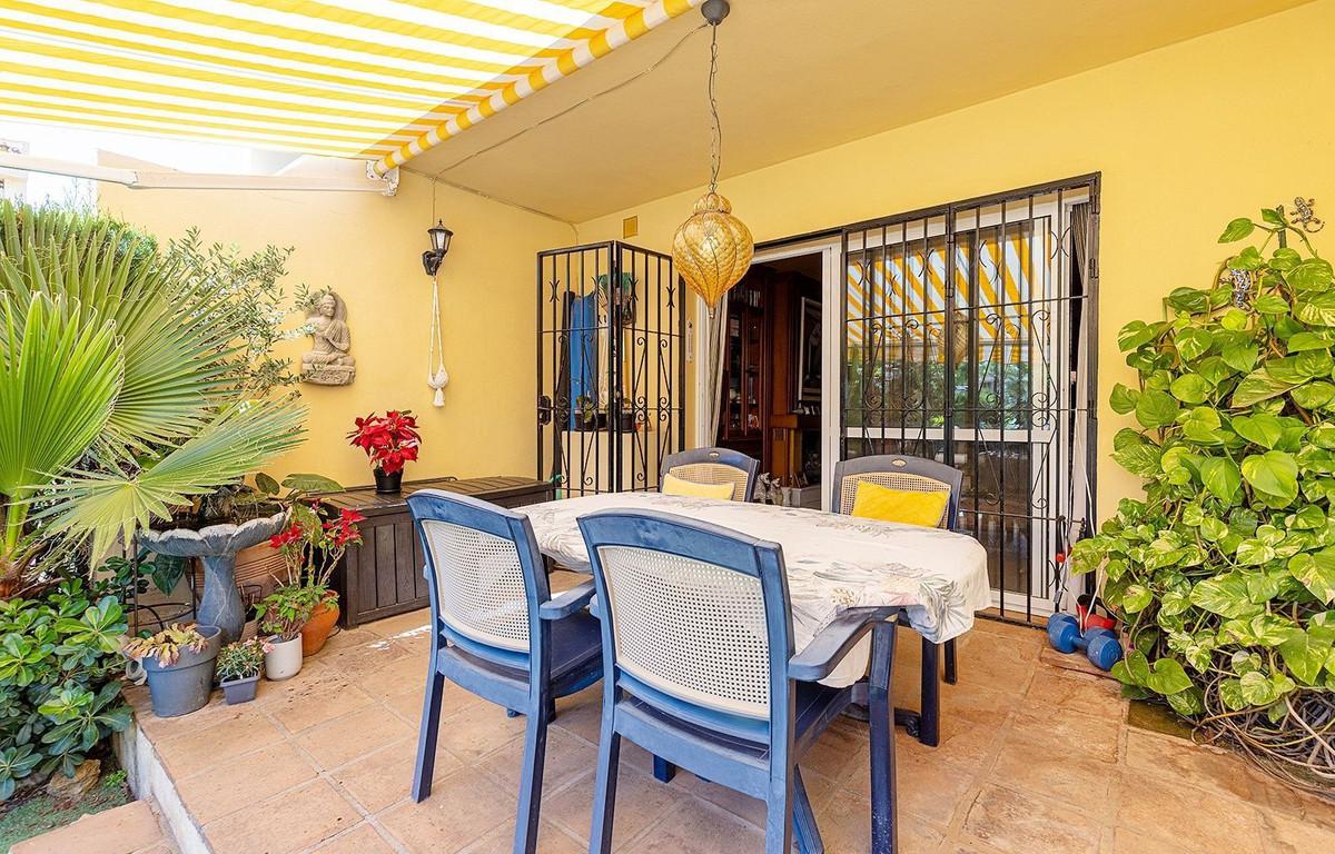 Terraced House for Sale in Benalmádena