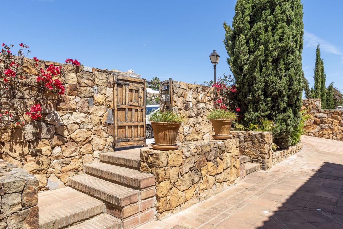 Villa for Sale in Manilva