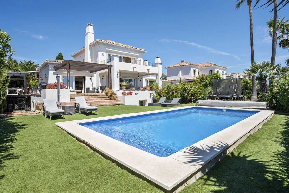 Villa for Sale in Manilva