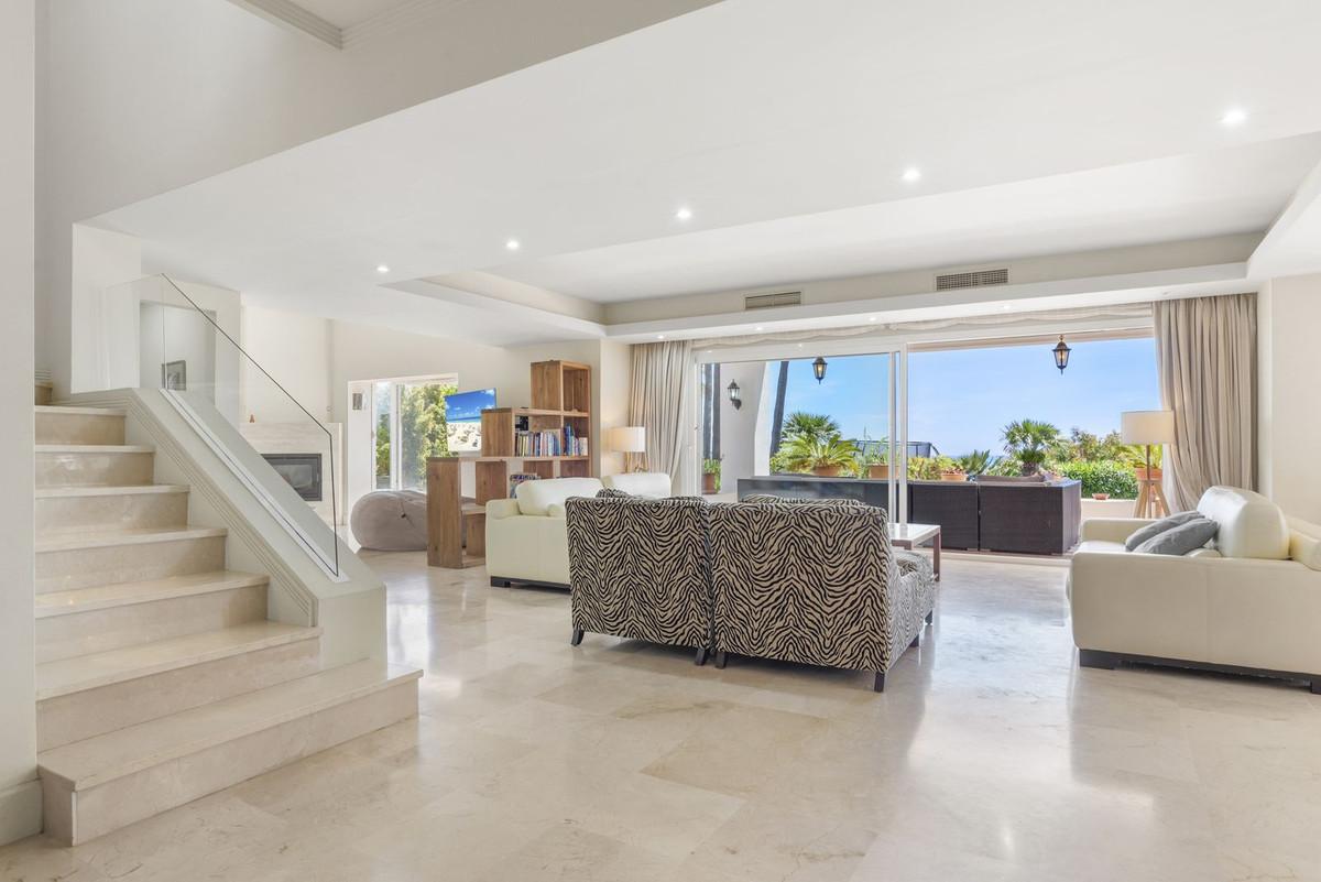Villa for Sale in Manilva