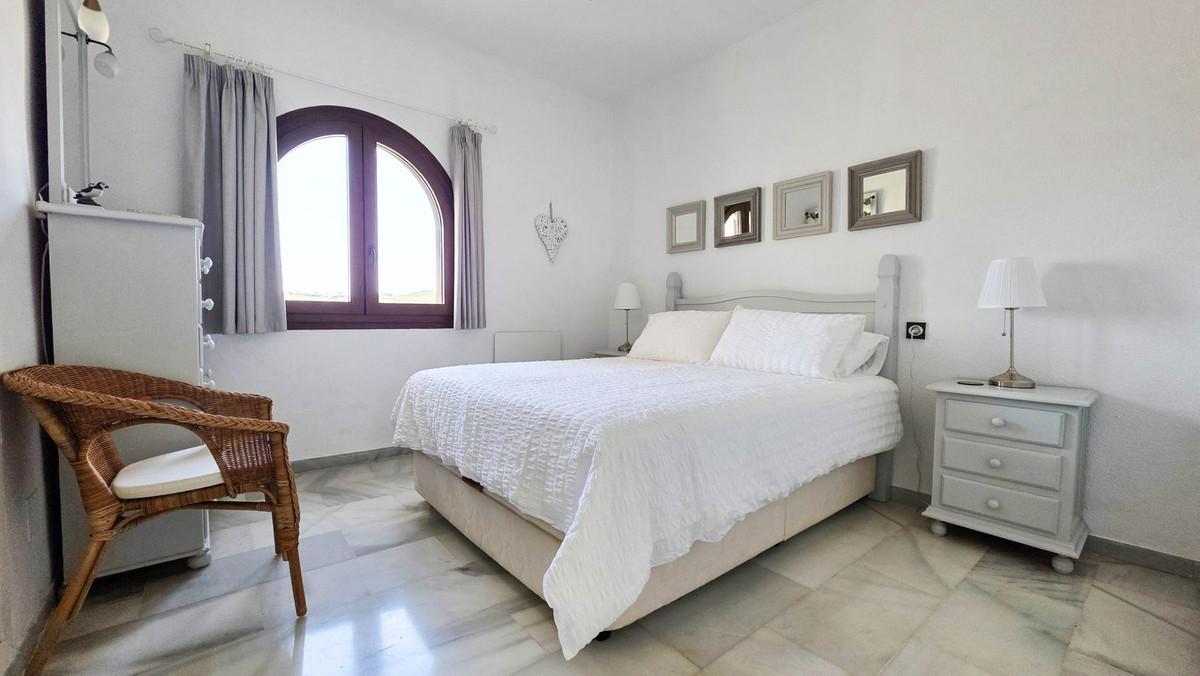Semi-detached House for Sale in Manilva