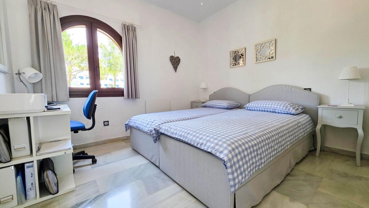 Semi-detached House for Sale in Manilva