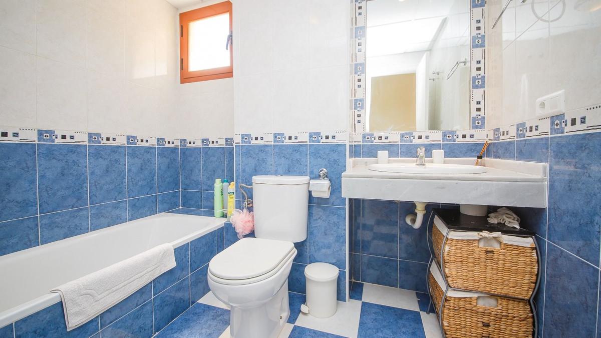 Apartment for Sale in Manilva