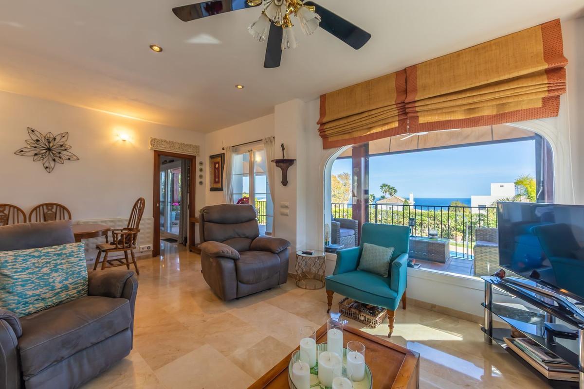 Villa for Sale in Manilva