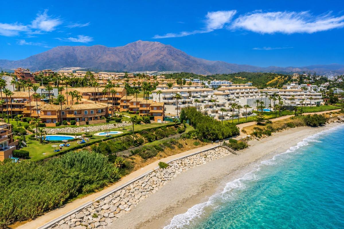 Apartment for Sale in Estepona