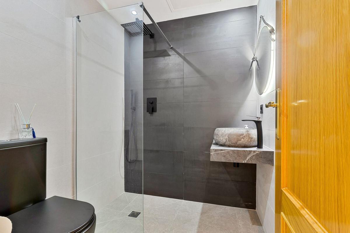 Apartment for Sale in Estepona