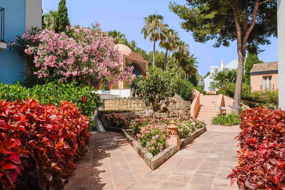 Apartment for Sale in Casares