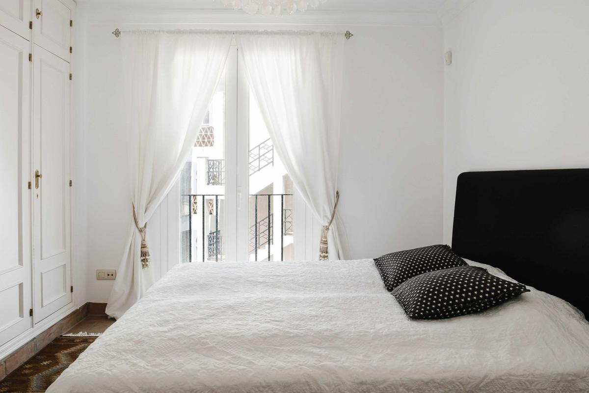 Apartment for Sale in Casares