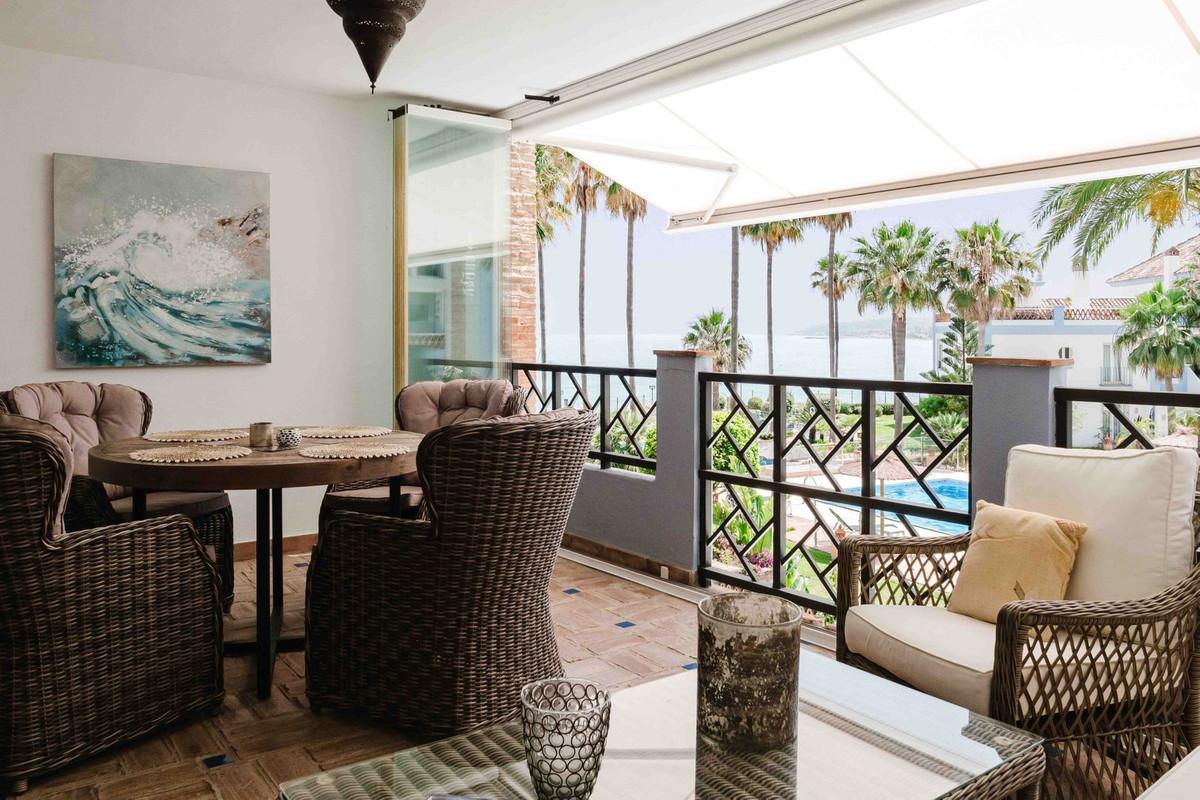 Apartment for Sale in Casares