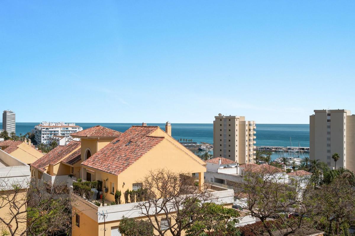 Penthouse for Sale in Estepona