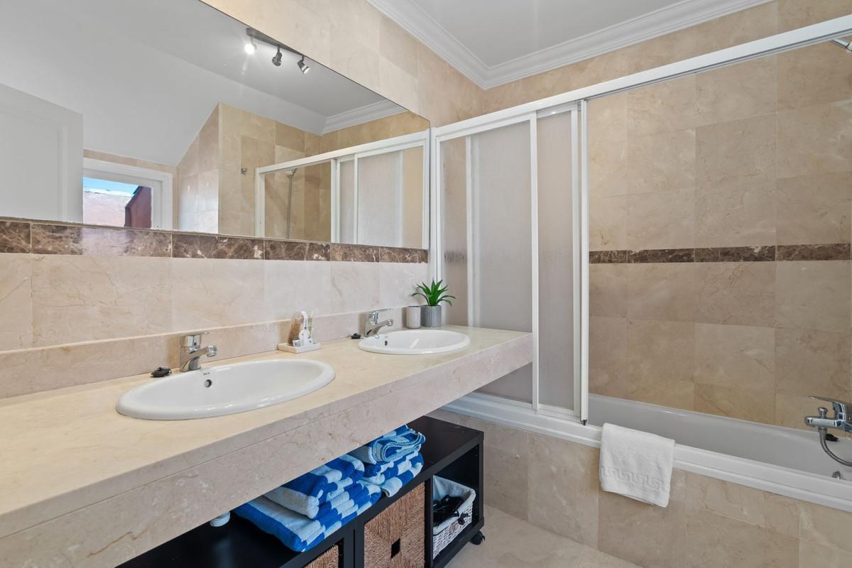 Penthouse for Sale in Estepona