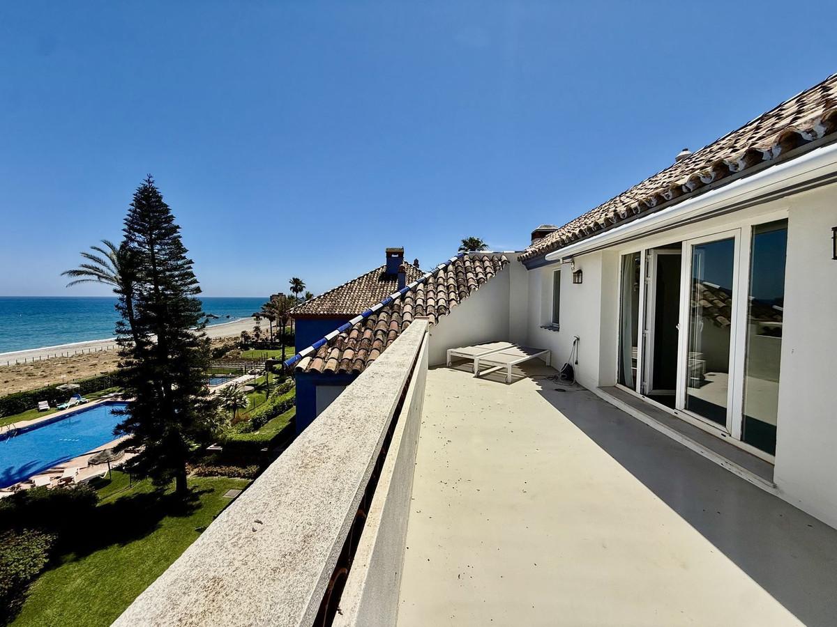 Penthouse for Sale in Casares