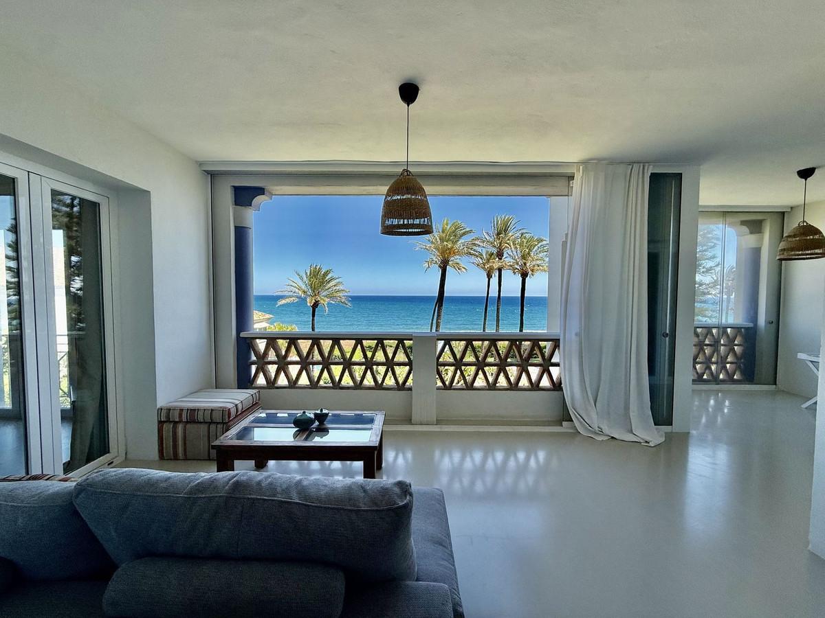 Penthouse for Sale in Casares
