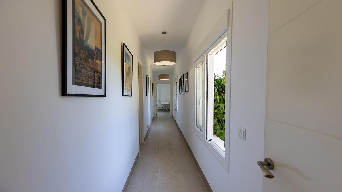 Villa for Sale in Manilva