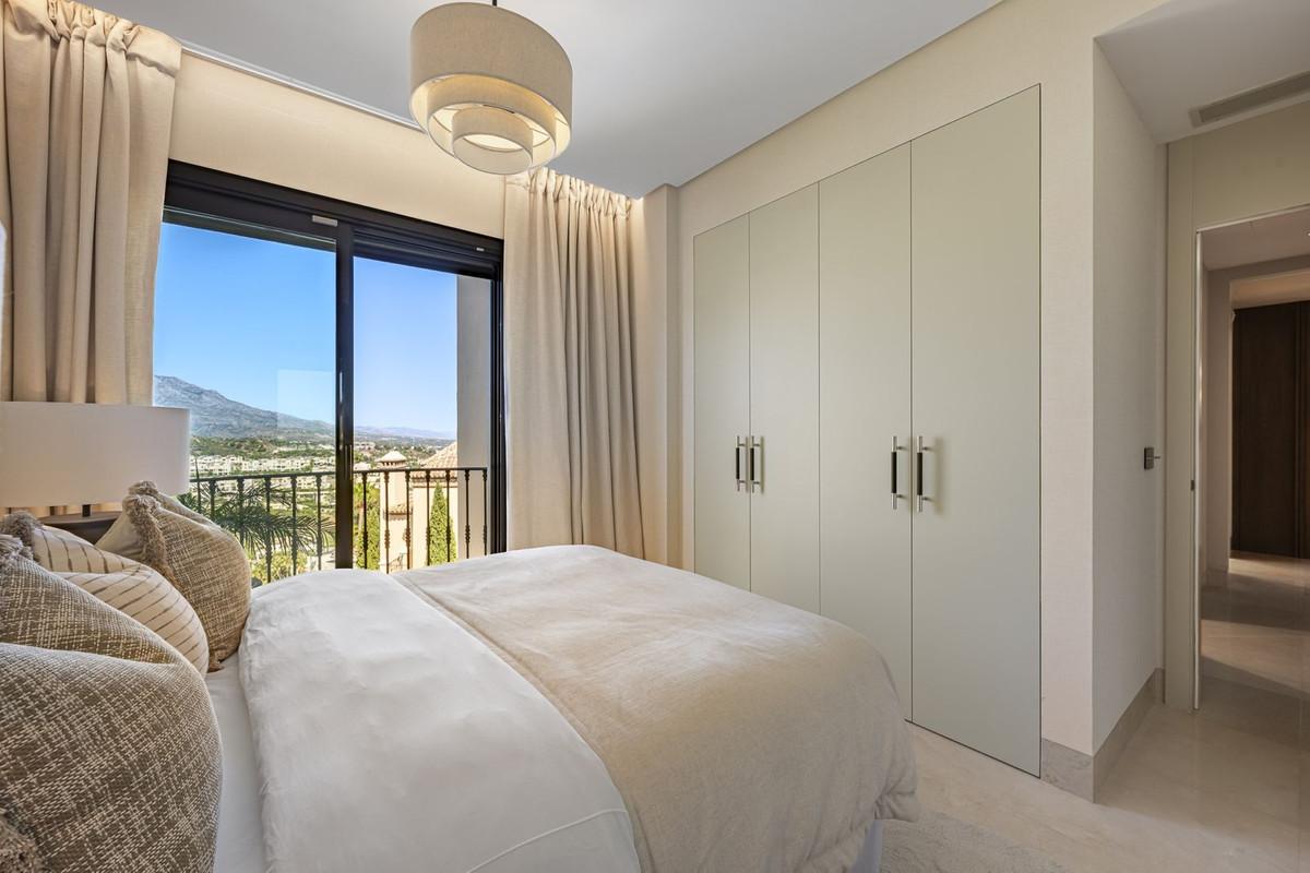Penthouse for Sale in Benahavís